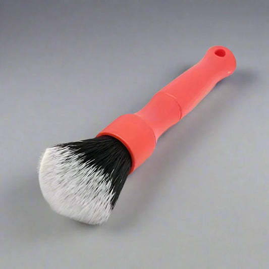 Brosse Nettoyage Voiture - CarUltraSoftBrush™ - Rouge - Leroyaumeauto.com