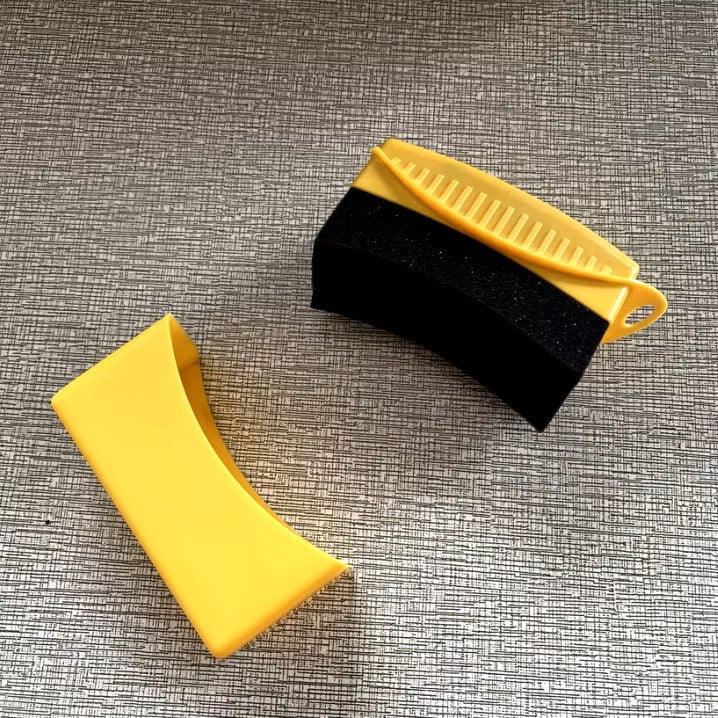 Brosse Nettoyage Voiture - PolishSponge™ - Jaune - Leroyaumeauto.com